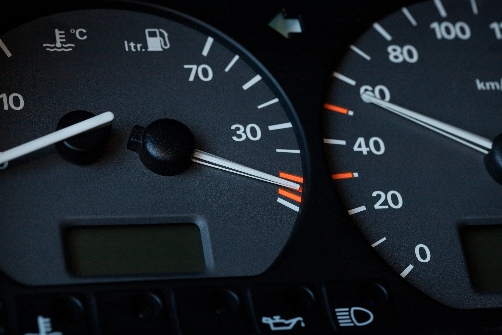 Speedometer vs Odometer